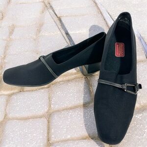 Munro American Womens 10,5N Black Slip On Comfort Block Heel Pump Shoes Made USA